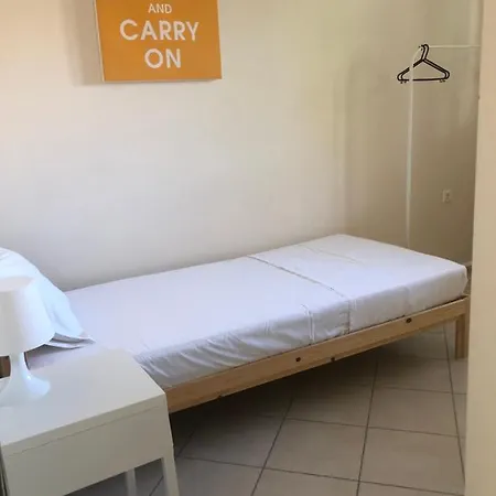 Iasonas House شقة